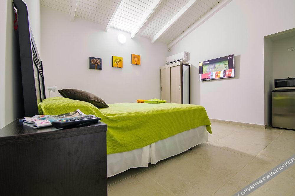 Aruba'S Bakval Suites מראה חיצוני תמונה
